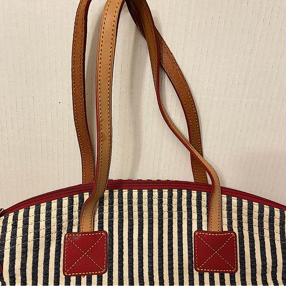 Dooney & Bourke Seersucker Preppy Top Handle Satchel Tote Handbag. - Picture 3 of 9